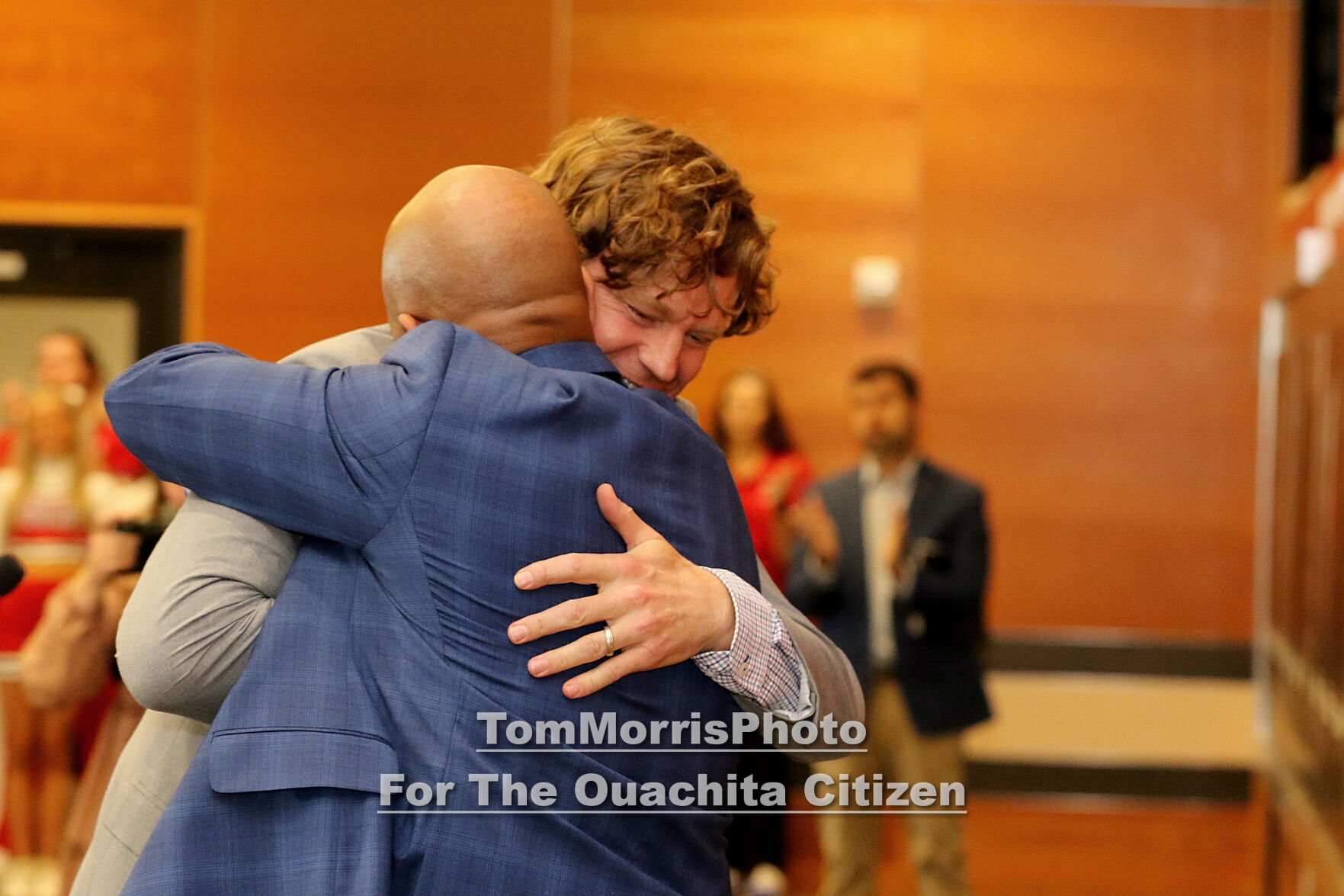 027-20211201-SonnyCumbiePresser.jpg